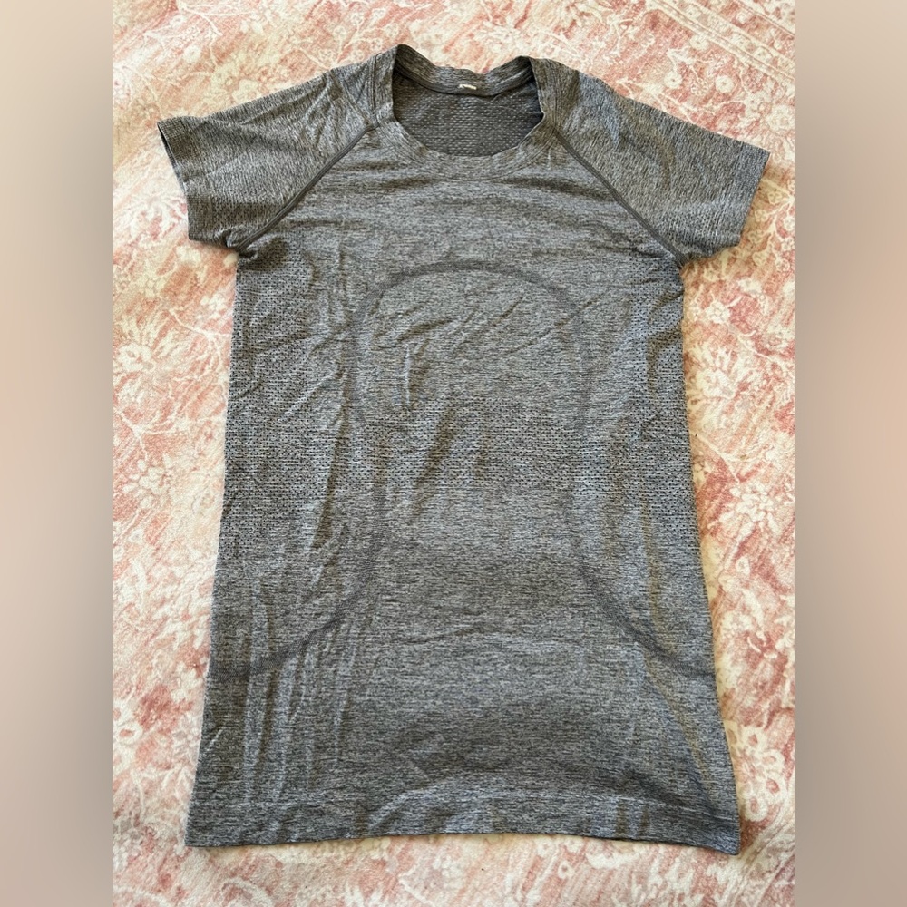 Gray Lululemon Swiftly Tech